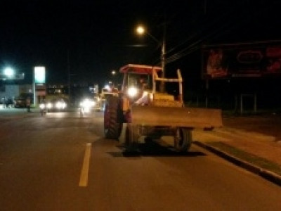 Preso com 3 carros roubados, funileiro pagou tratores com cheque sem fundo