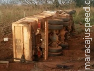 Operário morre ao ficar preso embaixo de caminhão na BR-163