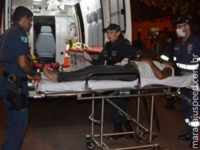 Pai dá tiro em autora de esfaqueamento para defender filha