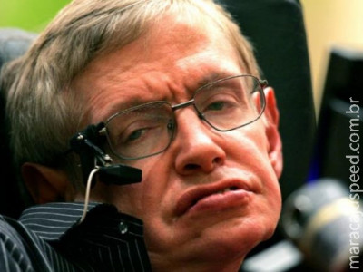 Empresa abre ao público software que ajuda Stephen Hawking a falar