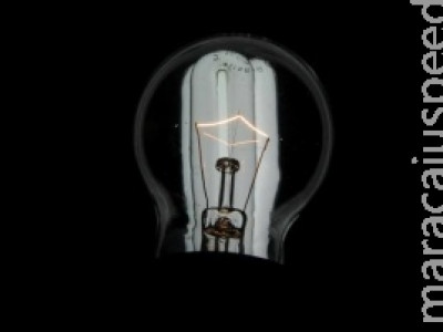 Redução na bandeira vermelha nas contas de luz começa a valer hoje