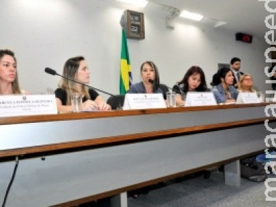 Mulheres cobram punição para policiais envolvidos em casos de assédio