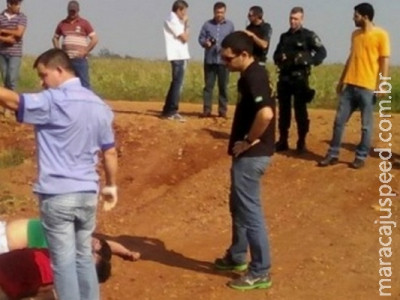 Dois são raptados e executados com cadeados nas bocas