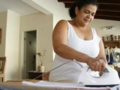 FGTS agora é obrigatório para trabalhadores domésticos; saiba mais