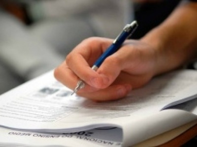 Administrar o tempo da prova é um dos desafios do Enem