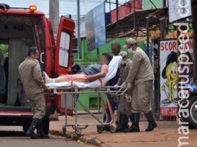 Botijão explode e mulher tem queimaduras pelo corpo