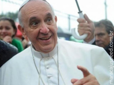 Com vazamentos de documentos oficiais, papa Francisco enfrenta seu maior desafio