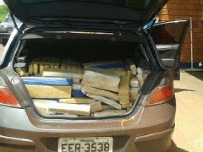 Polícia apreende 344 quilos de maconha que seria levada para Presidente Prudente