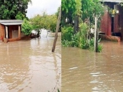 Rio Verde transborda, alaga bairros e deixa 10 famílias desabrigadas
