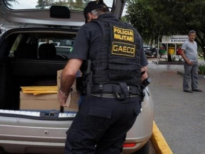 Operação do Gaeco apreende caixas de documentos em Câmara investigada