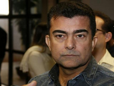 Ameaçado por traição, candidato diz que confia na palavra de Azambuja