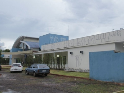UPA é esperança de população que espera até 5h por atendimento