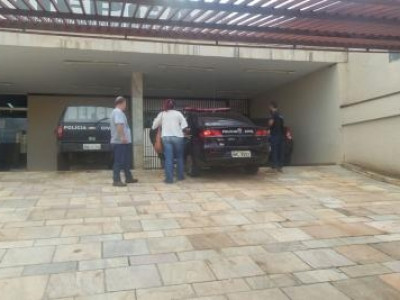 Psicóloga ouve primas de menino torturado pelos tios 