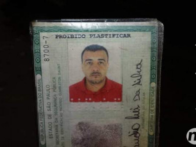 Escudo: homem é morto por engano após rapaz se esconder atrás dele
