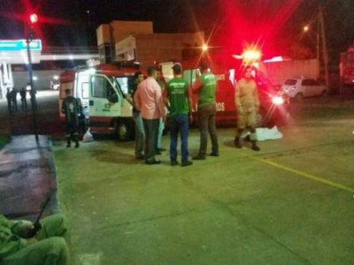 VÍDEO: Ladrão que matou motorista é espancado por amigos da vítima
