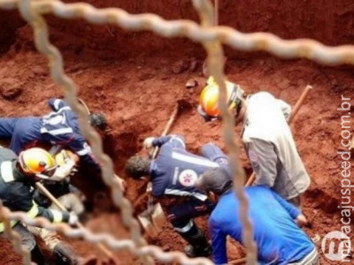 Trabalhador de 53 anos morre soterrado em escavação de obra