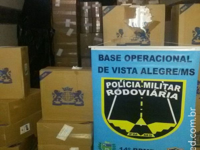 Maracaju:PRE BOP Vista Alegre apreende carreta carregada com 700 caixas de cigarros