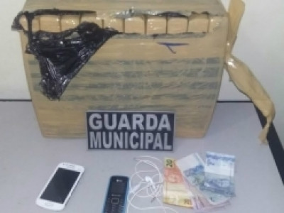 Mato-grossense de 16 anos é flagrado com droga na rodoviária
