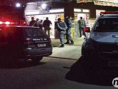 Assaltante é morto a tiros ao tentar roubar conveniência em Campo Grande