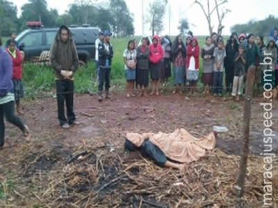 Jovem é assassinado com golpe de facão no peito