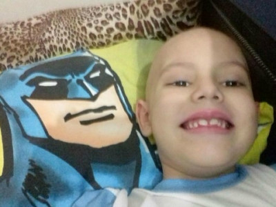 Menino com leucemia não resiste e morre uma semana antes de transplante