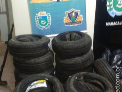 Maracaju: Polícia Militar apreende pneus contrabandeados do Paraguai