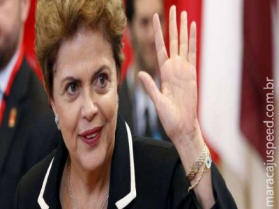 Justiça Federal do RS autoriza Dilma a viajar em aviões da FAB