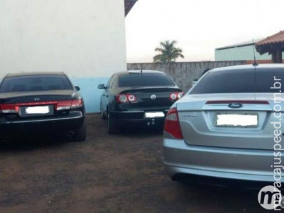 Com CNH falsa e veículos adulterados, trio é preso por associação criminosa