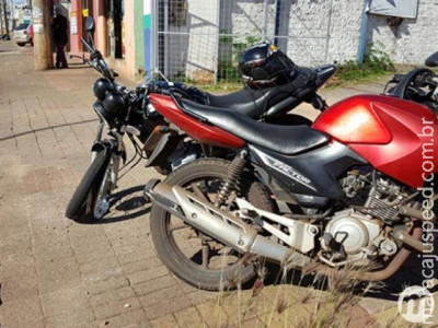 Acidente entre duas motos deixa rapaz em estado grave 