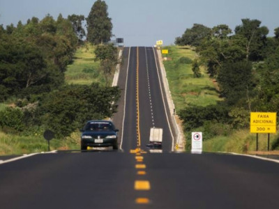 Farol apagado em rodovias de MS gera 504 multas em 5 dias