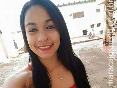 Jovem ligou para a mãe e confessou assassinato após ameaças na internet