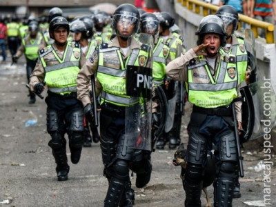 Cinco mortos e 17 presos em operação policial em bairro de Caracas