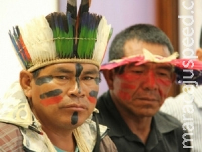 União promete resolver impasse e indígenas congelam ocupações