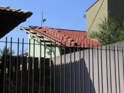 Pedreiro morre ao cair de telhado em Dourados