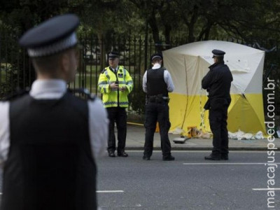 Ataque a facadas em Londres deixa um morto e cinco feridos