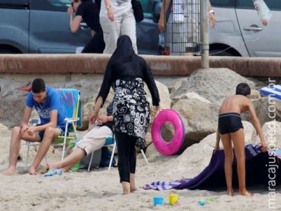  Corte francesa derruba proibição do burkini
