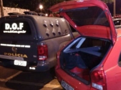 Após perseguição, DOF prende homem com pistola e 80 kg de maconha