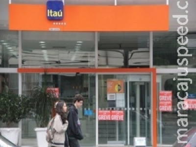 Sem previsão para acabar, greve paralisa 136 agências bancárias