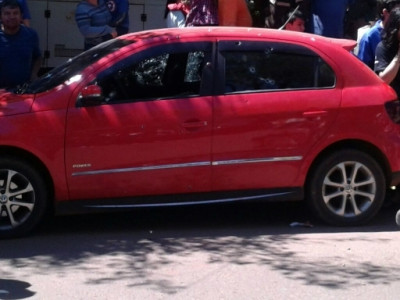 Troca de tiros deixa ferido policial e estudantes na fronteira