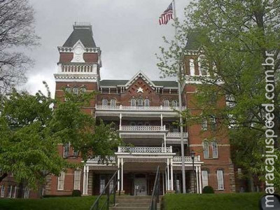  Programa dos EUA oferece bolsas de estudo a jovens latino-americanos