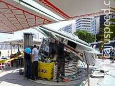  Desabamento de quiosque na orla de Copacabana deixa seis feridos