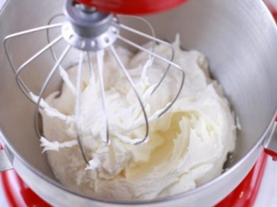 Três alunos são presos durante aula após acrescentarem sêmen em receita