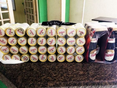 Jovens furtam caminhão de cerveja e são perseguidos por motorista