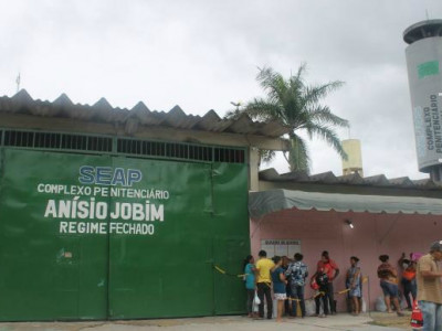 Secretário confirma pelo menos 60 mortes durante rebelião em presídio de Manaus