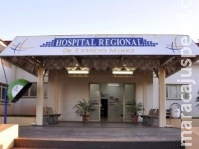 Adolescente de 13 anos é ferida com faca por colega da escola