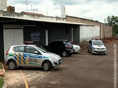 Oito presos fogem da cadeia; um deles teria se afogado em rio 