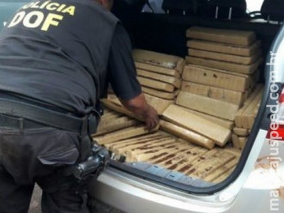 DOF prende rapaz com droga e munições em carro roubado
