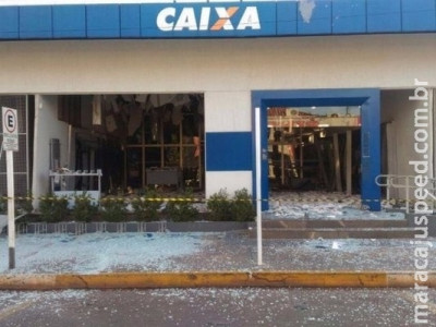 Quadrilha explode terminal de banco em MS; circuito filma ação