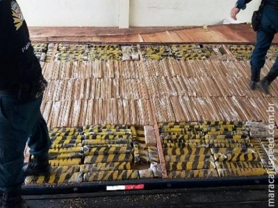 Carreta com cerca de uma tonelada de maconha é apreenda pela PM