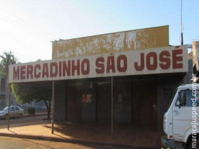 Comerciante é morto na chegada para dia de trabalho em mercado